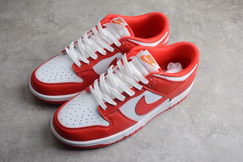 NK Dunk Low Gym Red (2022) - MOLINS COMPANY