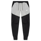 Calça NK Tech Fleece Preto/Cinza