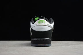 NK SB Dunk Low Panda Pigeon (Special Box) - MOLINS COMPANY